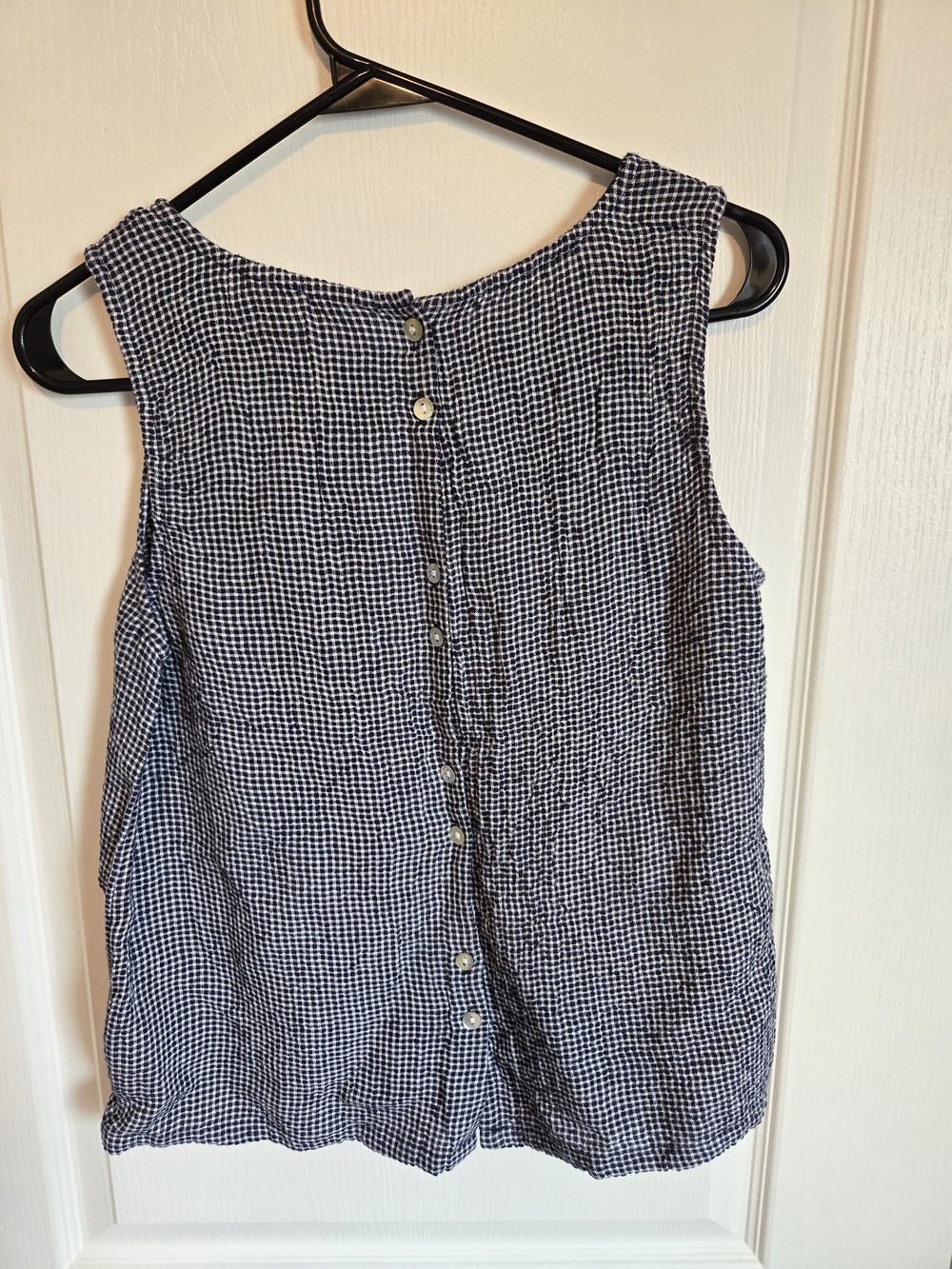 C&C California Navy and White Gingham Sleeveless Top - Picture 2 of 4